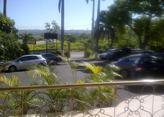 Palm Bay & Restaurant Montego Bay